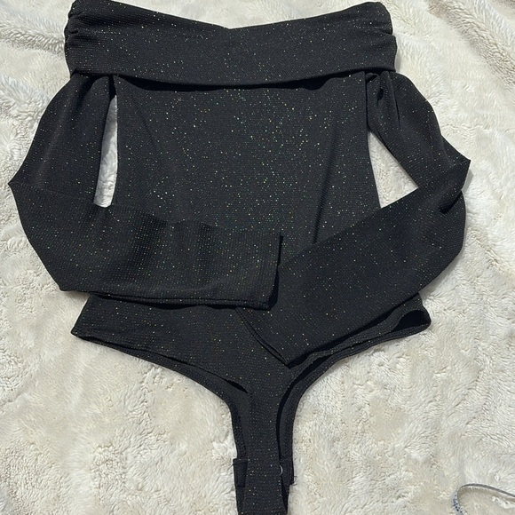 Ardene Black Glitter Off-Shoulder Bodysuit Size XS| Glam Night Out Sparkle Fit - Picture 5 of 7